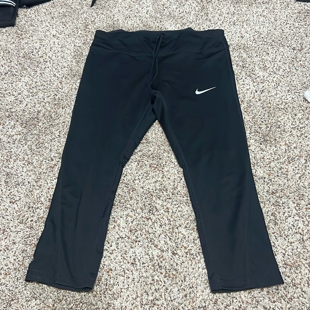Nike large capris